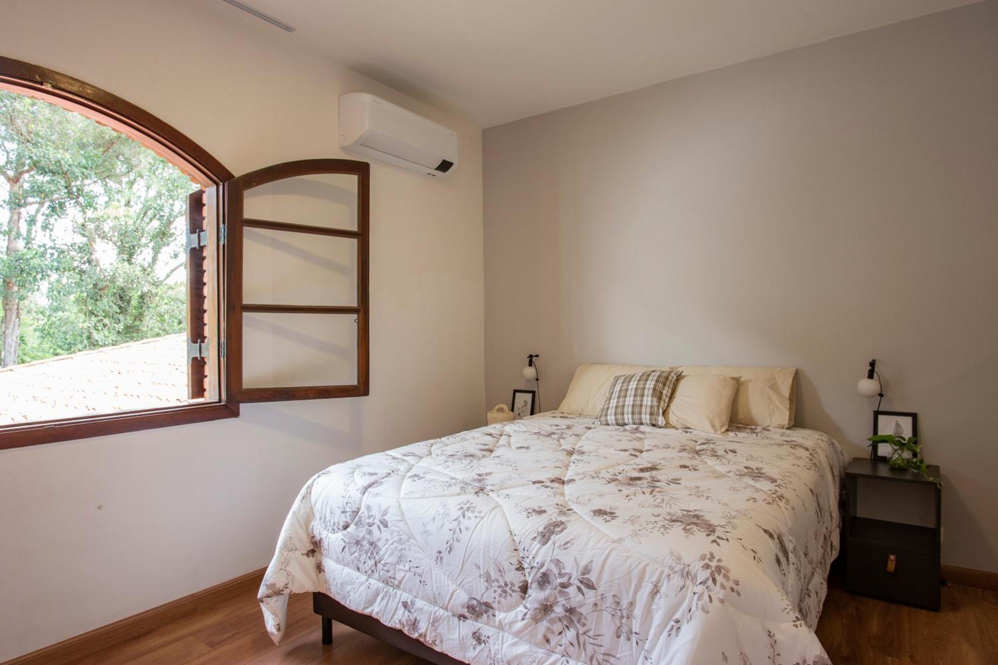 Linda Casa Reformada De 4 No Bairro Morumbi - Pertinho Do Einstein