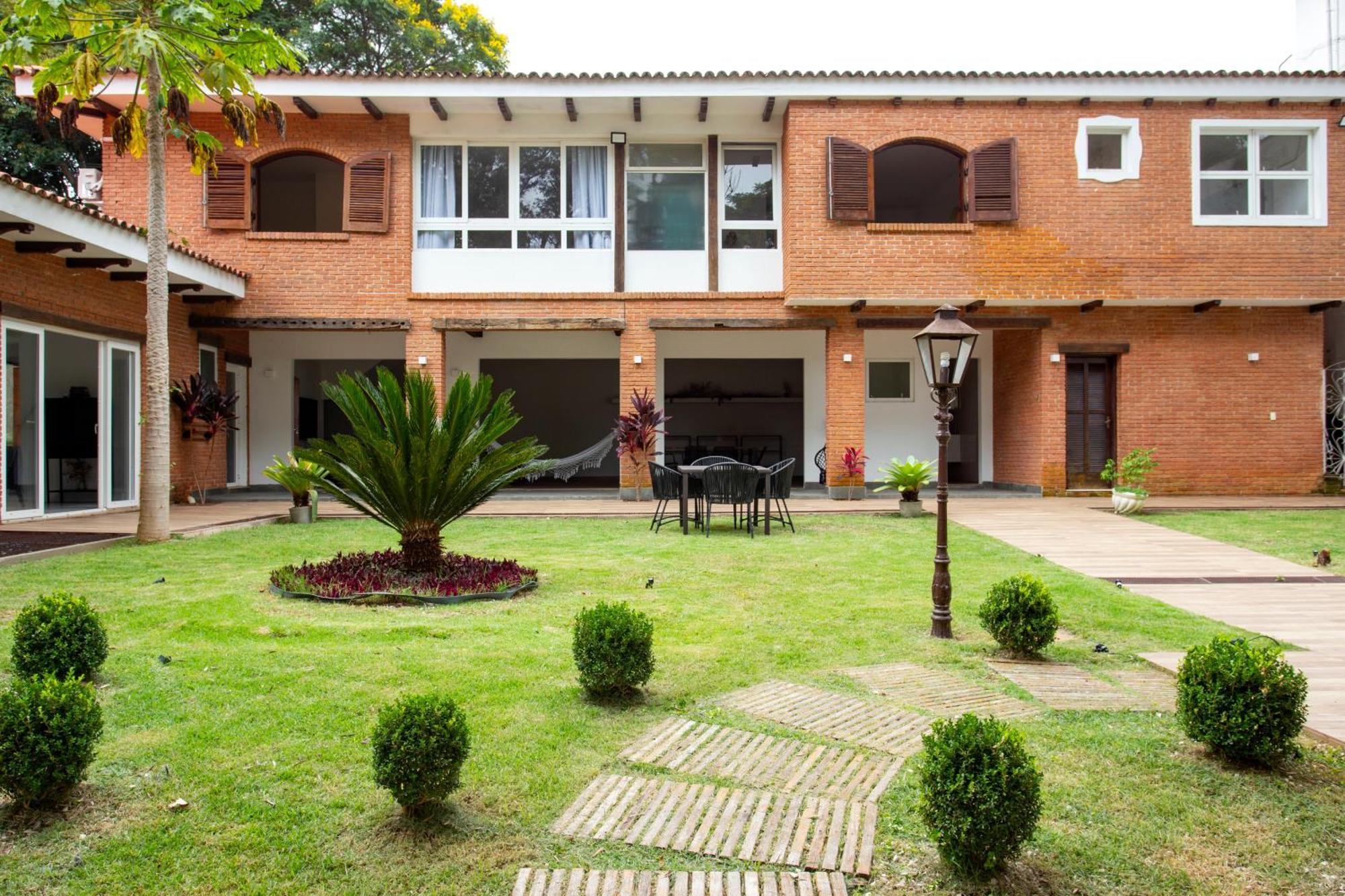 Linda Casa Reformada De 4 No Bairro Morumbi - Pertinho Do Einstein * São Paulo
